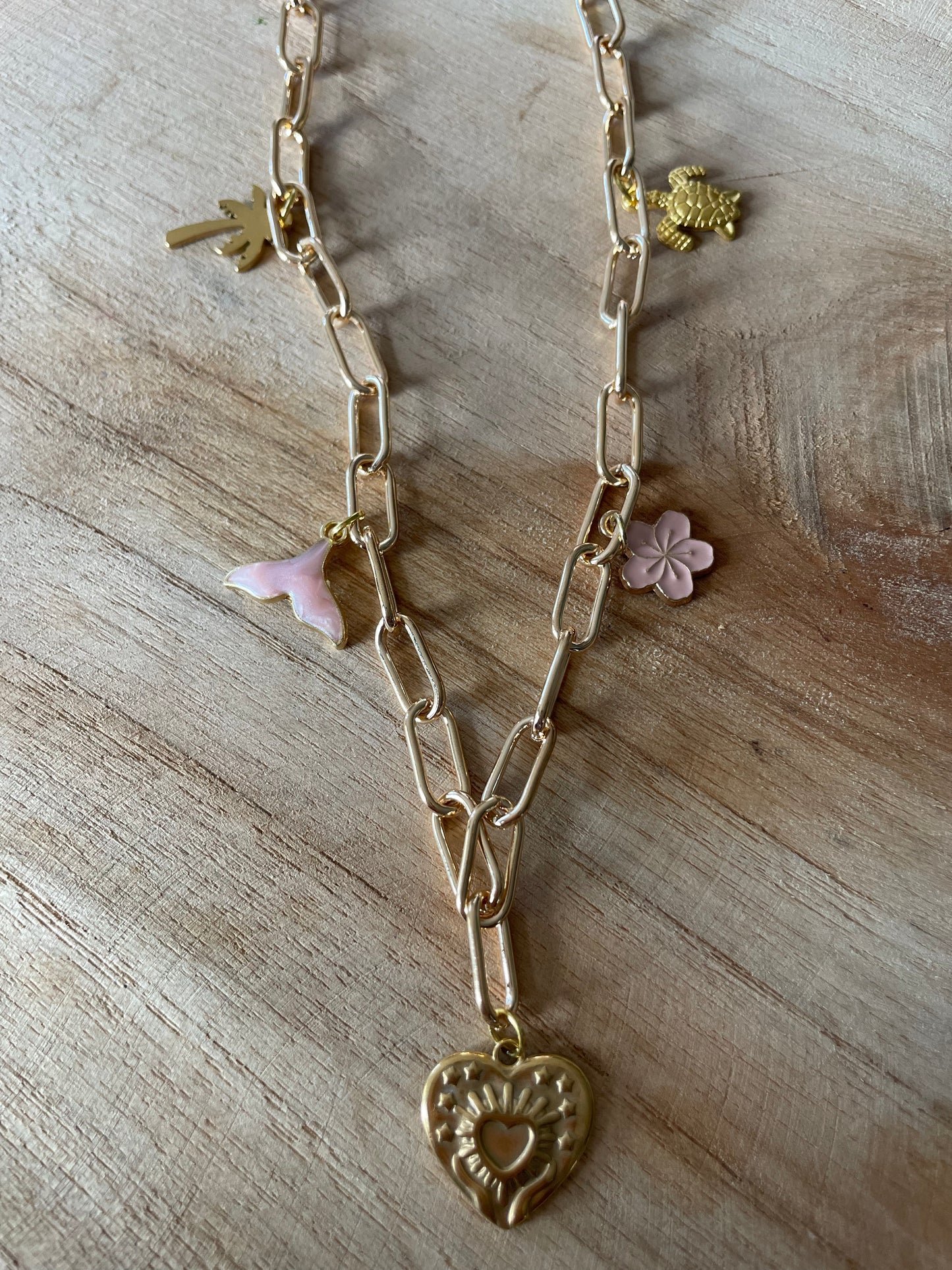 Collier Summer