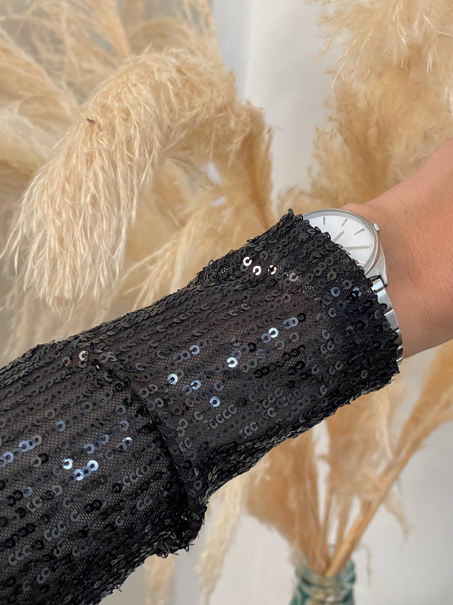 Haut à sequins noir