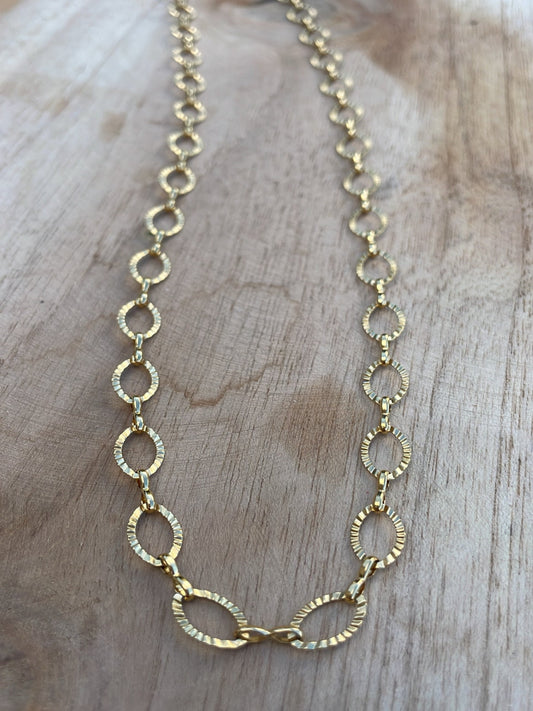Chaîne martelée à personnaliser