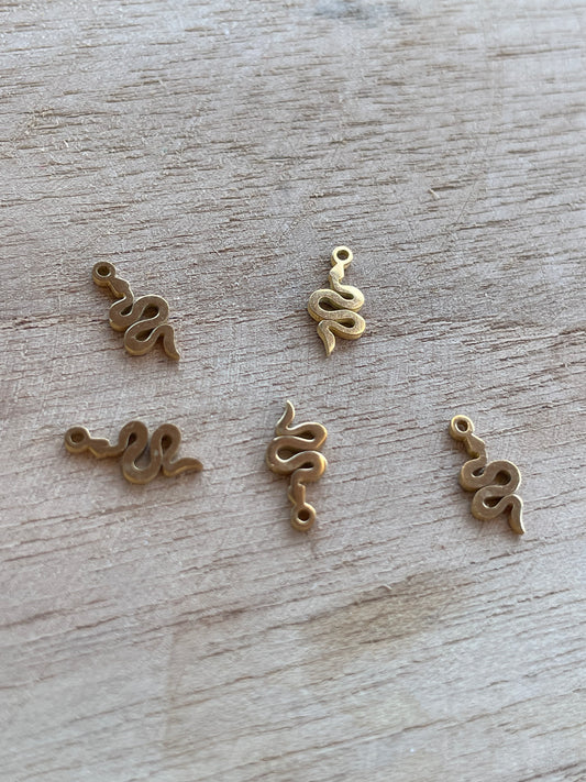 Breloque serpents